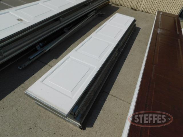 White insulated door, 9-x8-, single steel side_1.JPG